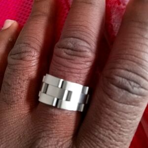 Oyster flex stainless steel ring